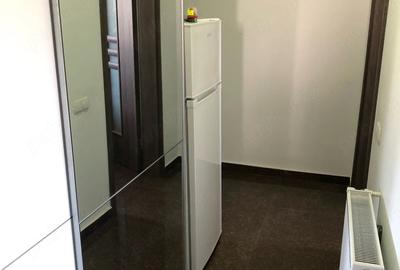 Garsonieră decomandată în Central