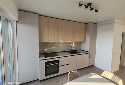 Apartament cu 3 camere decomandat în Parcul Carol