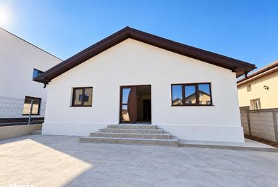 Casă cu 3 camere cu Teren 250 Mp în Valu lui Traian