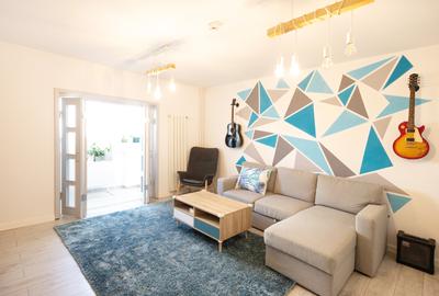 Apartament cu 4 camere decomandat în Decebal - 2