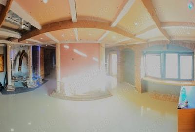 Apartament cu 3 camere semidecomandat în 1 Mai - 10