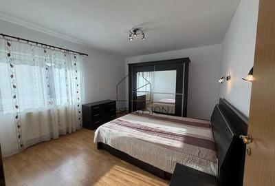 Apartament spațios cu 4 camere cu garaj - zona Ștrand - 9