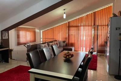 Casă cu 5 camere cu Teren 300 Mp în Central - 11