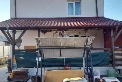 Casă cu Teren 8000 Mp în Central - 4