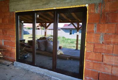 Casă cu Teren 790 Mp în Parța - 3