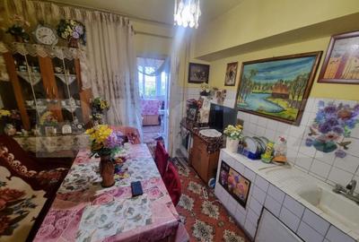 Apartament 4 camere decomandate, Cornitoiu zona Consul Profi - 1