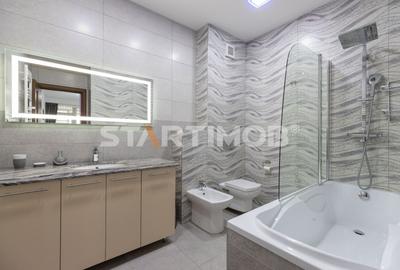 Apartament cu 3 camere decomandat, mobilat în Tractorul - 8