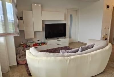 Apartament cu 2 camere decomandat în Nicolina - 2
