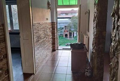 Casă cu 3 camere cu Teren 360 Mp în Central - 8