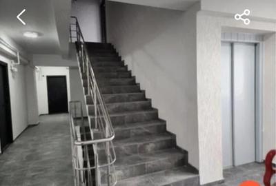 Apartament decomandat în Sud - 1