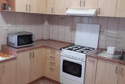 Inchiriez apartament 3 camere mobilat si utilat zona Decebal-Scala - 5