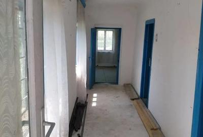 Casă cu 3 camere în Moșești - 1