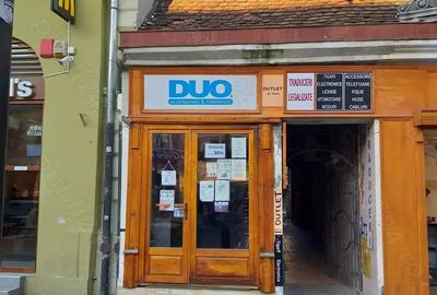 Spatiu comercial cu vitrina si intrare din strada ultracentral de inchiriat - 2