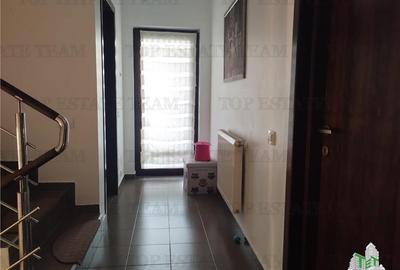 Casa tip duplex de inchiriat, 5 camere si curte individuala in Popesti Leordeni - 9