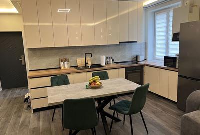 Apartament cu 2 camere decomandat în Central - 3
