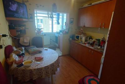 Apartament cu 3 camere decomandat în Rogerius - 5