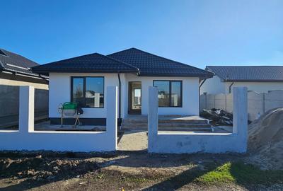 Casă individuală cu 3 camere cu Teren 300 Mp în Berceni - 2