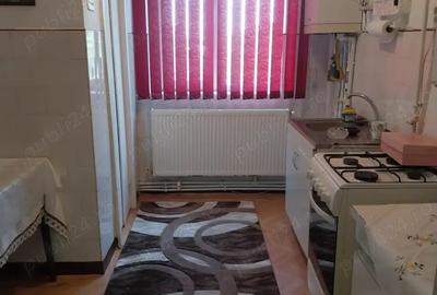 Apartament de vanzare - 4