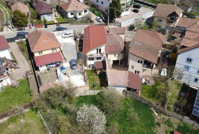 Casă cu 5 camere cu Canalizare în Dâmbul Rotund - 2
