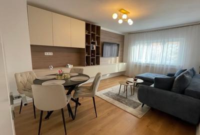 Apartament cu 3 camere decomandat în Terezian - 1
