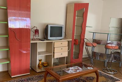 Techirghiol-Casă 4 cam dec BCA teren 530 mp d-17m preț 155.000 euro - 4