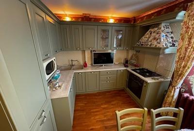 Unirii B-dul Mircea Voda - 13