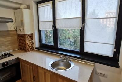 GROZAVESTI/POLITEHNICA/NOVUM INVEST/4 MINUTE METROU/ - 9