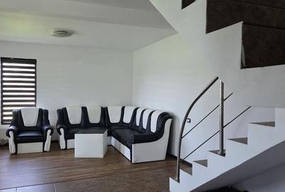 Casă cu 4 camere cu Teren 964 Mp în Țițești - 11