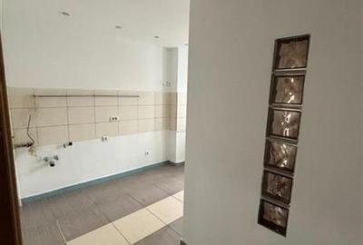 Apartament cu 2 camere decomandat în Decebal - 3