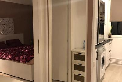 Se vinde apartament cu 2 camere GL, M19, Al Comer?ului, ideal pt locuit imediat - disponibil 01.03 - 5