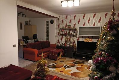 Casă cu 4 camere în Exterior Vest - 3