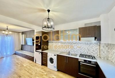 AZUR/ VILA 4 CAMERE TRANSFORMATA dIn 5/ SPATII GENEROASE AZUR/ VILA 4 CAMERE TRANSFORMATA dIn 5/ SPATII GENEROASE - 10