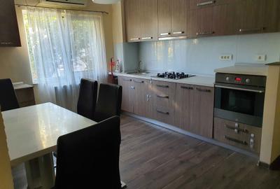 Apartament cu 3 camere decomandat în Rogerius - 1