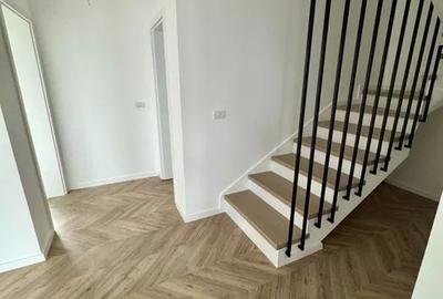 Duplex cu 5 camere cu Canalizare în Dumbrăvița - 3