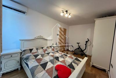 Apartament cu 3 camere, decomandat, centrala proprie, zona Dambovita - 2