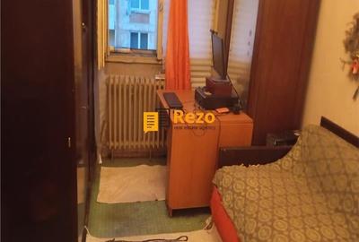 RAHOVEI SUBLOCOTENENT POPA, ETAJ 5/8 DECOMANDAT BLOC 1982 RAHOVEI SUBLOCOTENENT POPA, ETAJ 5/8 DECOMANDAT BLOC 1982 - 5