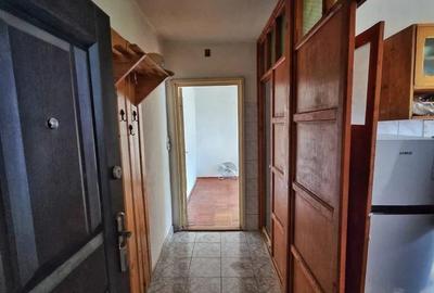 Apartament cu 2 camere, mobilat în Girocului - 2