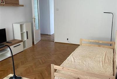 Apartament cu 2 camere decomandat, mobilat în Calea Dumbrăvii - 10