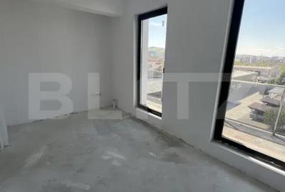 Apartament cu 3 camere decomandat în Centura - 1