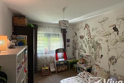 Apartament cu 3 camere decomandat în Nicolina - 4