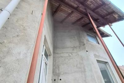 De Vânzare P+M +565mp la 4 minute de centrul Râmnicului - 5