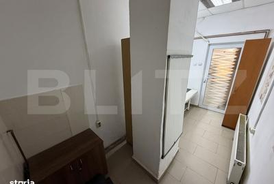 Spațiu comercial, de 38 mp, în Central - 3