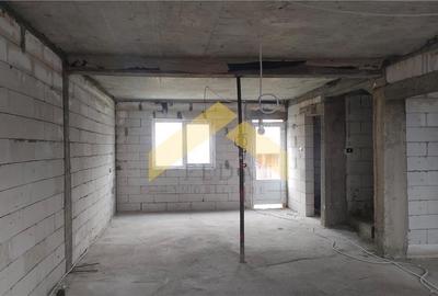 Casa la rosu de vanzare in localitatea Fantanele - 2