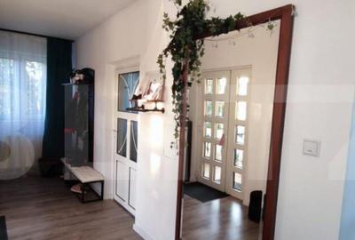 Casa cu 7 camere, 405 mp, in zona Decebal - 14