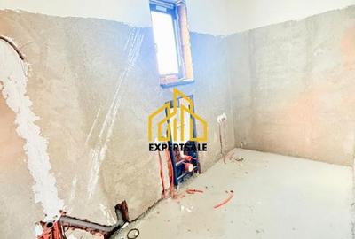 Casă cu 4 camere cu Teren 450 Mp în Central - 3