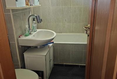 Apartament cu 3 camere decomandat în Bartolomeu - 3