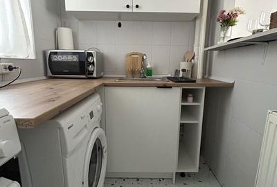 Apartament cu 2 camere decomandat în Drumul Taberei