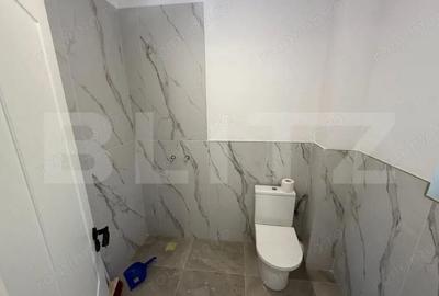 Casă cu 7 camere cu Teren 329 Mp în Central - 20