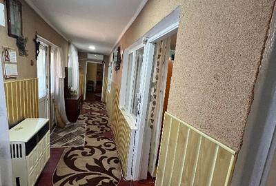 Casa zona sos:Rm Sarat - 13