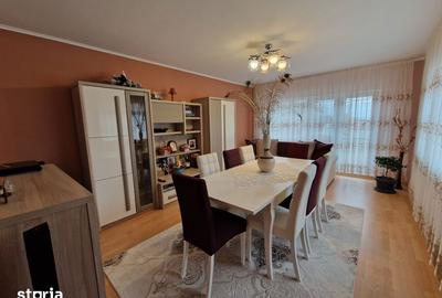 Casă cu 4 camere cu Teren 325 Mp în Central - 10